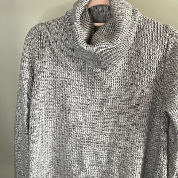 Knit turtleneck - Picture 2 of 6